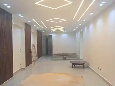 Apartments For sale in Mahmoud El-Isawy St., Miami, 165 sqm