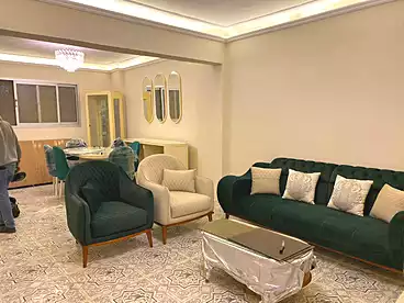شقق للبيع في شارع البرنسيسة، البيطاش، 100 متر