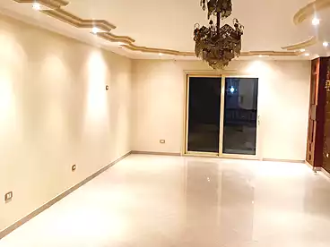 Apartments For sale in Ezz El-Deen Omar St., El Talbeya, 165 sqm