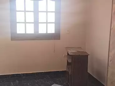 شقق للإيجار في محور الشهيد، الحي العاشر، 90 متر