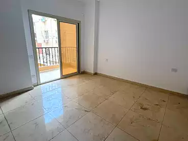 Properties For sale in Abdallah Ebn Omar St., El Narges 6, 200 sqm