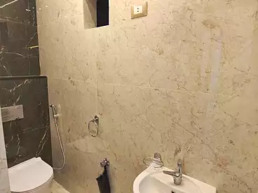 Apartments For sale in Mahmoud El-Isawy St., Miami, 165 sqm
