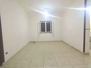 Apartments For sale in Mostafa Fahmy St., Helwan, 155 sqm