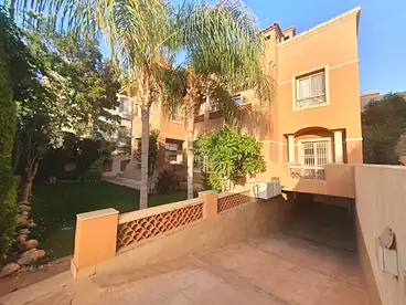 Properties For sale in Zaid Ebn Haretha St., South Academy (A), 653 sqm