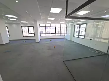Administrative For rent in Carrefour Main Street, Zahraa El Maadi, 600 sqm