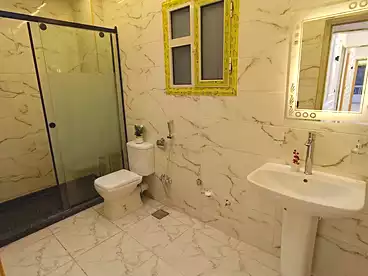 Apartments For sale in Gamal Abdel Nasser St., El Asafra, 170 sqm