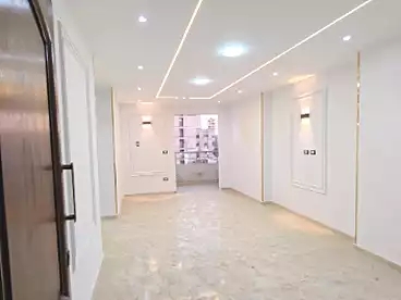 Apartments For sale in Nabawy Al Mohandes St, El Mandara, 135 sqm