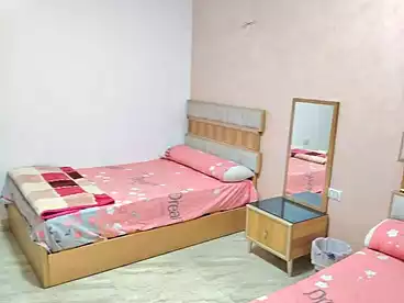 شقق للبيع في اللبيني، فيصل، 140 متر