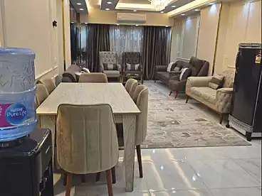 شقق مفروشة للإيجار في شارع كورنيش النيل، حدائق حلوان، 220 متر