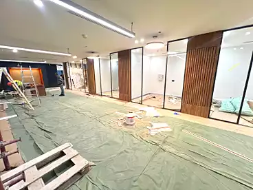 إداري للإيجار في مول ذا بوديوم - كمبوند كايرو فيستيفال سيتي، كمبوند كايرو فيستيفال سيتي - الفطيم، 700 متر