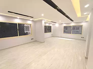 Properties For rent in Street 20, Sarayat El Maadi, 450 sqm