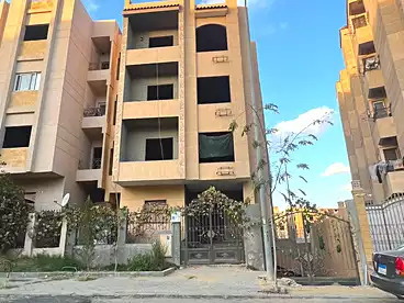Villas For sale in Abo El Hawl 3, Gardenia Heights - Abo El Hawl, 278 sqm