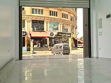محلات للإيجار في الحي الأول، العبور، 50 متر