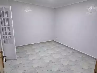 شقق للبيع في الفلكي، السيوف، 100 متر
