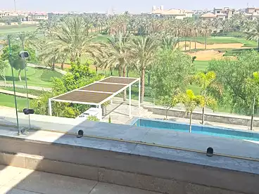 شقق للإيجار في كمبوند قطامية ديونز - القاهرة للاستثمار، كمبوند بالتجمع الخامس، 200 متر