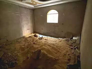 شقق للبيع في اللبيني، فيصل، 150 متر