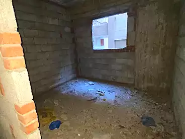 شقق للبيع في شارع خليل باللو، البيطاش، 100 متر