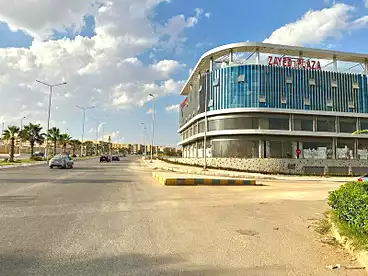 Shops For sale in El Mostakbal St., Fourth Neighborhood, 95 sqm