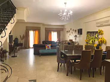 عقارات للبيع في حي الياسمين، الشيخ زايد، 360 متر