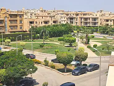 Duplex For sale in Street 1, First Neighborhood, 440 sqm