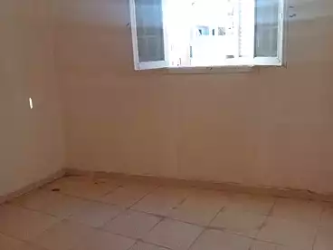 Apartments For sale in El Warsha St., El Hanouvel, 85 sqm