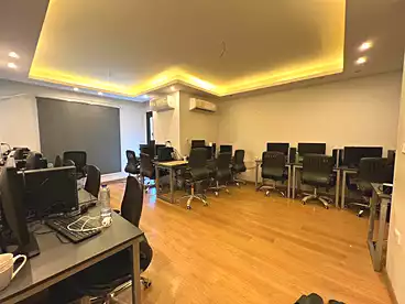 Administrative For rent in Rayhanah Plaza - Morshedy Group, Compounds in Maadi, 160 sqm