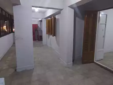 Administrative For rent in Gamal Abd El Nasir St, Sidi Beshr Bahri, 140 sqm