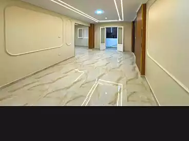 Apartments For sale in Gamal Abdel Nasser St., Miami, 185 sqm