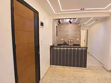 Apartments For sale in Iskandar Ibrahim St., Miami, 70 sqm
