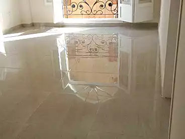 عقارات للبيع في شارع عمر بن عبد العزيز، الحي الاول، 220 متر
