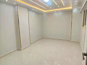 Apartments For sale in Iskandar Ibrahim St., Miami, 130 sqm