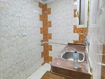Apartments For sale in Gamal Abdel Nasser St., Miami, 125 sqm