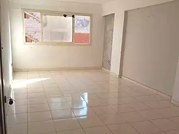 Apartments For rent in Sidi Beshr Mosque St., Sidi Beshr Bahri, 120 sqm