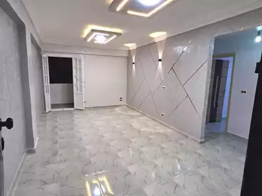 شقق للبيع في الفلكي، السيوف، 100 متر