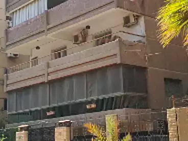 Building For sale in Nasr City, Greater Cairo, 220 sqm