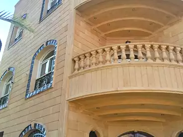 فلل للبيع في شارع زيد بن حارثه، جنوب الاكاديميه (أ)، 640 متر