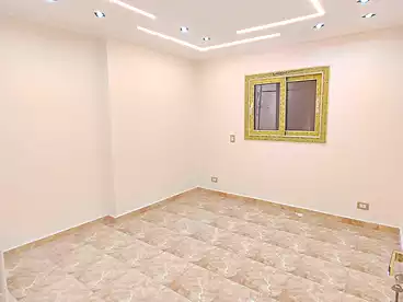 شقق للبيع في شارع جمال عبد الناصر، المندرة، 165 متر