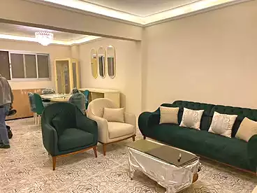 شقق للبيع في شارع البرنسيسة، البيطاش، 100 متر