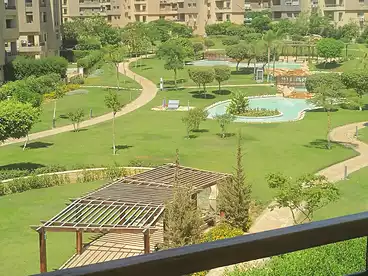 شقق للإيجار في كمبوند ذا سكوير - صبور، كمبوند بالتجمع الخامس، 185 متر
