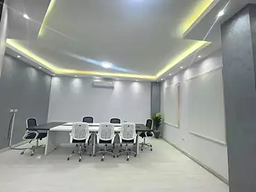 إداري للإيجار في شارع التسعين الشمالي، شارع التسعين، 200 متر