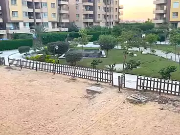 in Promenade Residence - Wadi Degla, Compounds in 6 October, 265 sqm