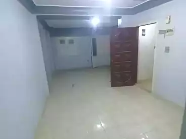 شقق للإيجار في الكيلو 21، العجمي، 100 متر