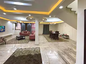 شقق للإيجار في اللبيني، فيصل، 300 متر