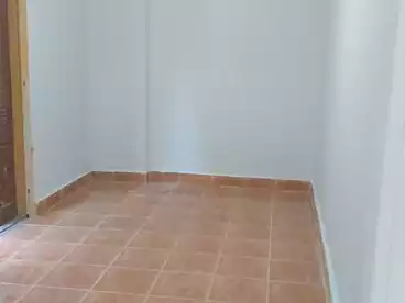 شقق للإيجار في المنشية، الاسكندرية، 90 متر