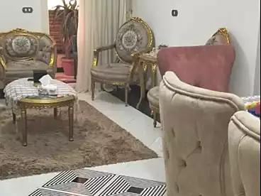 شقق للبيع في شارع نبوي المهندس، المندرة، 100 متر