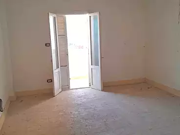 شقق للبيع في شارع السلام، الهانوفيل، 100 متر
