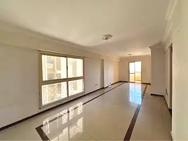شقق للبيع في محرم بك، الاسكندرية، 175 متر