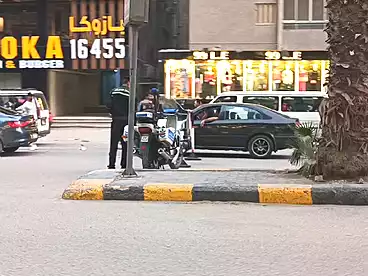 محلات للبيع في شارع الشواربي، باب اللوق، 1000 متر