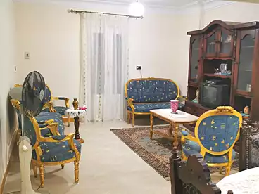 عقارات للإيجار في شارع الزيتون، حدائق الزيتون، 140 متر