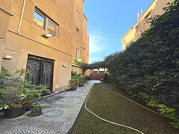 Properties For sale in Mostafa Kamel Axis, First Settlement, 350 sqm